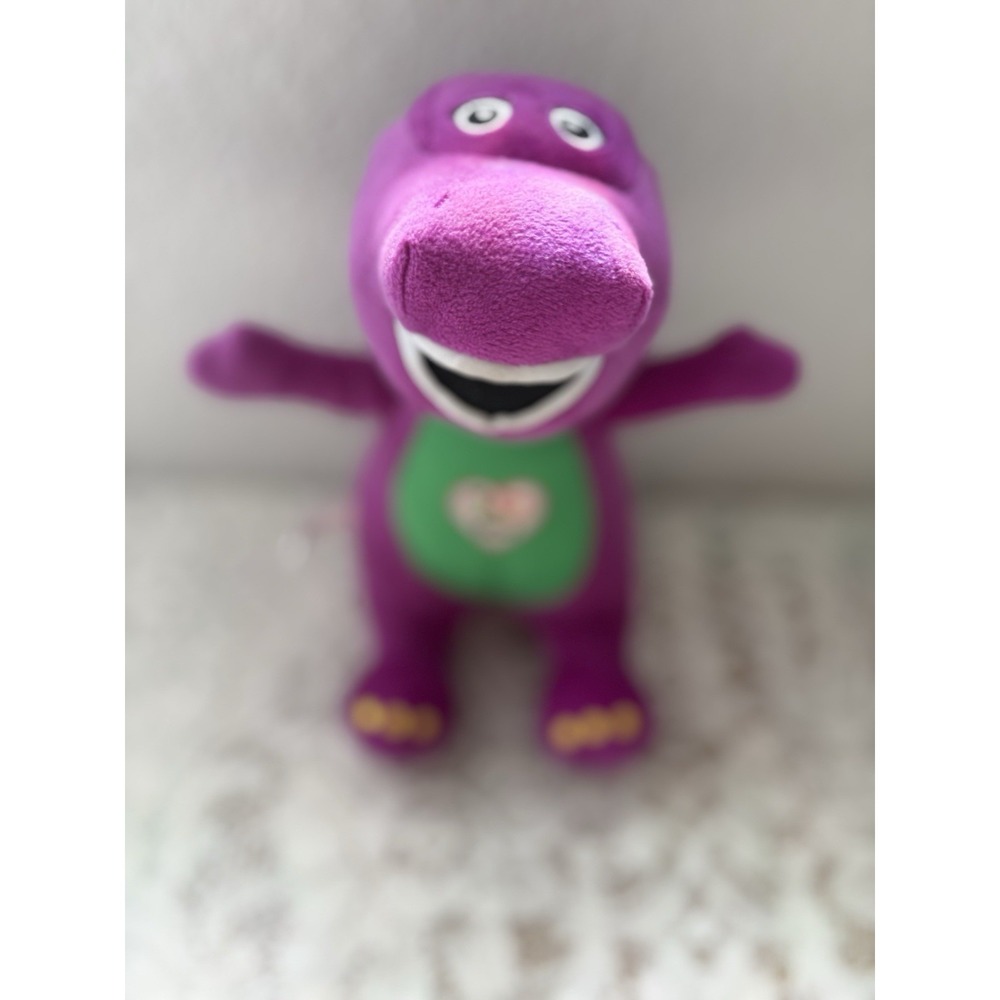 Barney Plush Purple Dinosaur I Love You Heart 9.5" Stuffed Animal 2011 Lyons